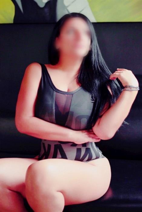 Escort Model Rezaji, Pula id 48